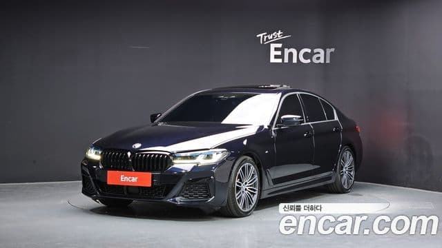 BMW 5 Series (G30)