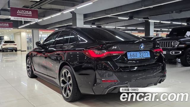 BMW i4 4