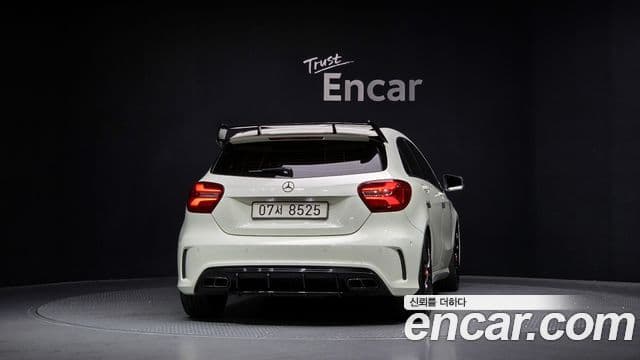 Mercedes-Benz A-Class W176 4