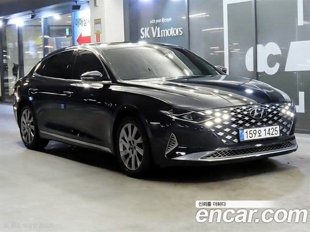 Hyundai The New Grandeur IG Hybrid — 1