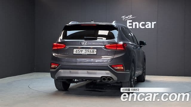 Hyundai Santa Fe TM 3