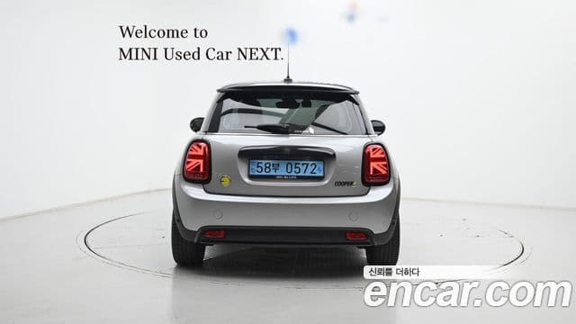 MINI Cooper Electric 4