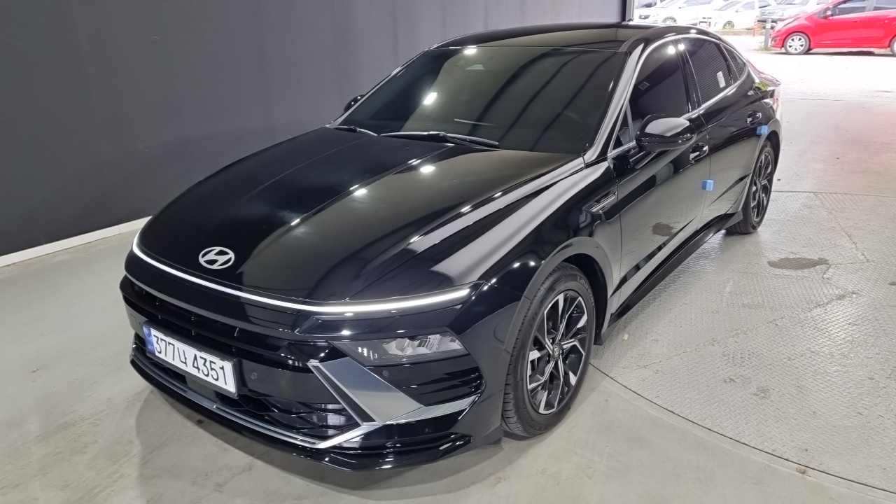 Hyundai Sonata The Edge (DN8)
