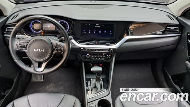 Kia The New Niro 4