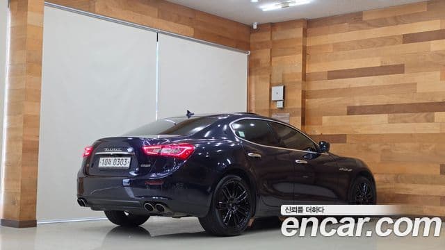 Maserati Ghibli 2