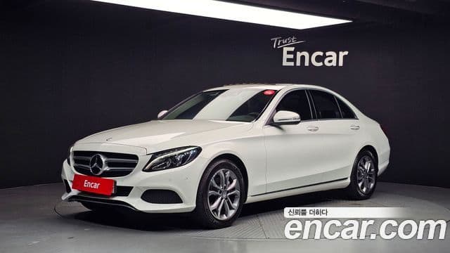 Mercedes-Benz C-Class W205 1