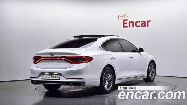 Hyundai Grandeur IG 2