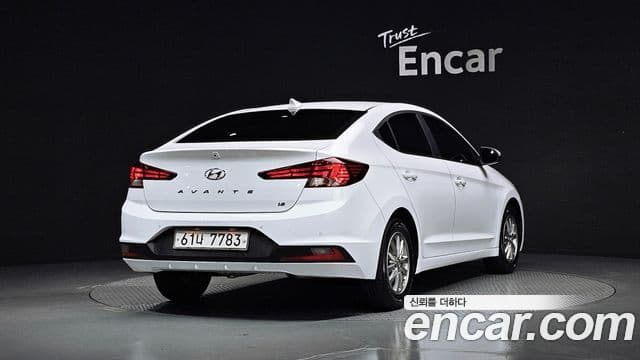 Hyundai The New Avante AD 2