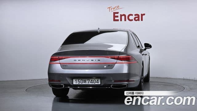 Genesis G90 (RS4) 4