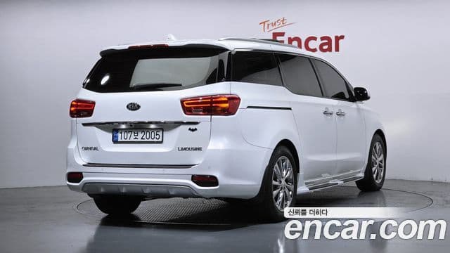 Kia The New Carnival 2