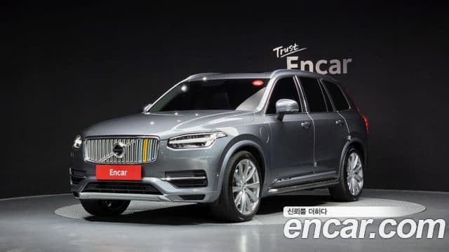 Volvo XC90 2nd Gen 1