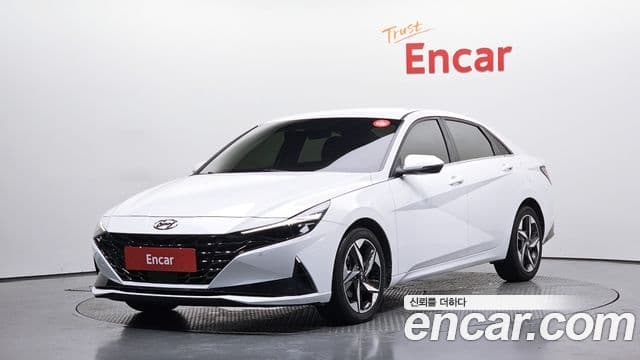Hyundai Avante (CN7) 1