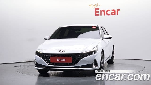 Hyundai Avante (CN7) 3