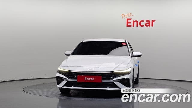 Hyundai The New Avante Hybrid (CN7) 3