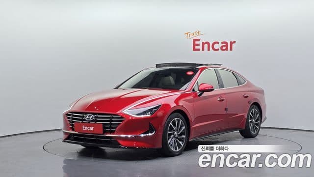 Hyundai Sonata (DN8) 1