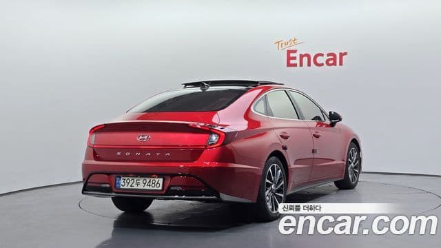 Hyundai Sonata (DN8) 2