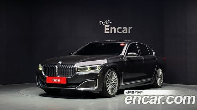 BMW 7 Series (G11)