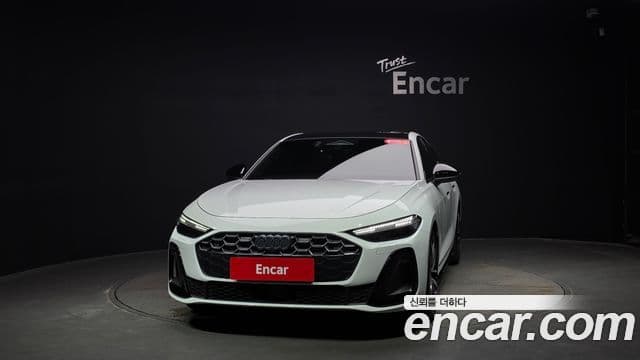 Audi A5 (B10) 2
