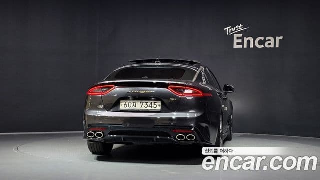 Kia Stinger 3