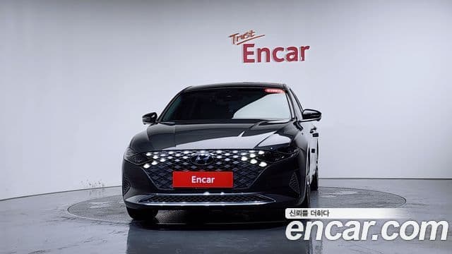 Hyundai The New Grandeur IG 2