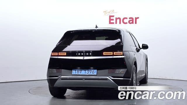 Hyundai Ioniq 5 4