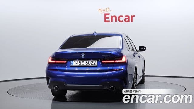BMW 3 Series (G20) 4