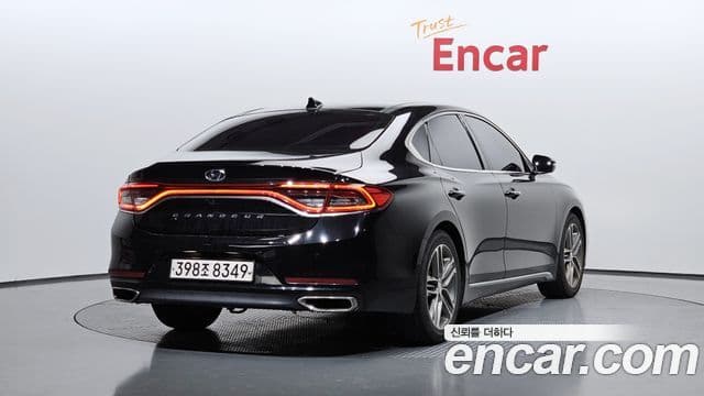 Hyundai Grandeur IG 2