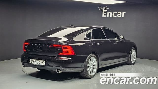 Volvo S90 2