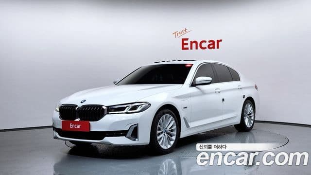 BMW 5 Series (G30)
