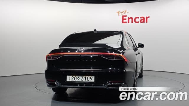 Hyundai The New Grandeur IG 4