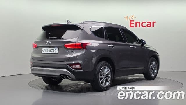 Hyundai Santa Fe TM 2