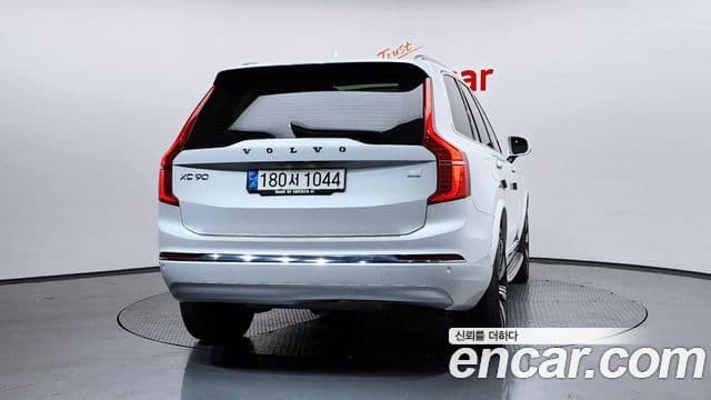 Volvo XC90 2nd Gen 4