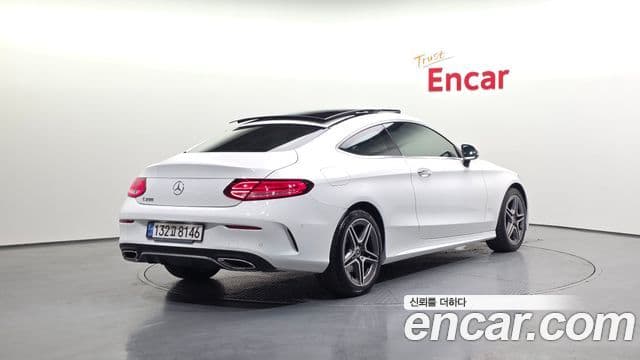 Mercedes-Benz C-Class W205 2
