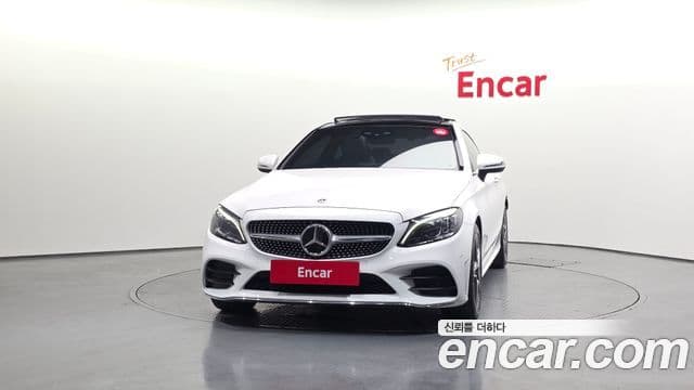 Mercedes-Benz C-Class W205 3