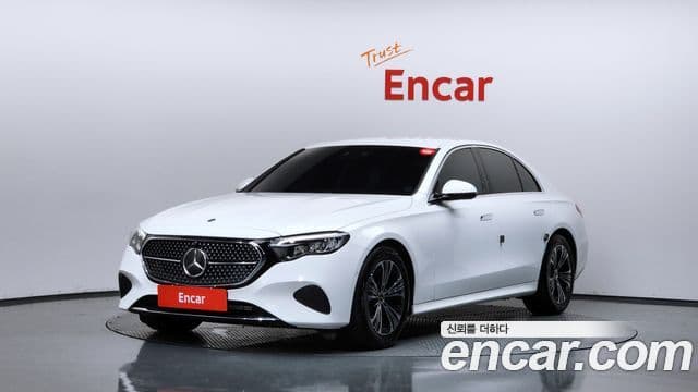 Mercedes-Benz E-Class W214
