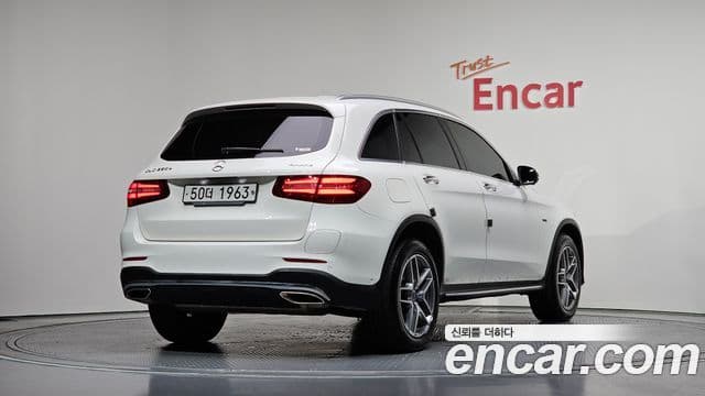 Mercedes-Benz GLC-Class X253 2