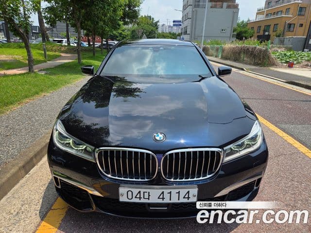 BMW 7 Series (G11)