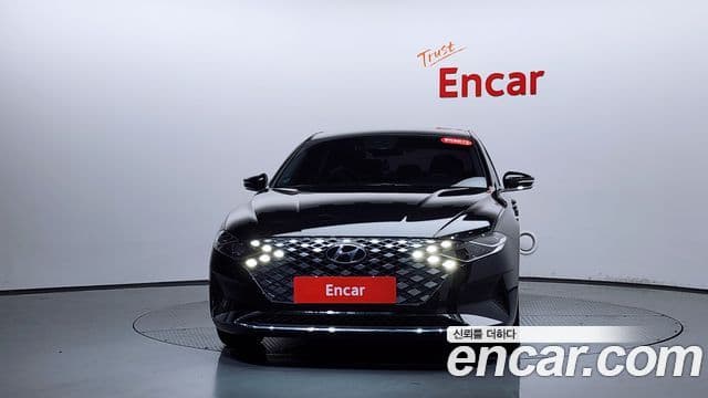 Hyundai The New Grandeur IG 2