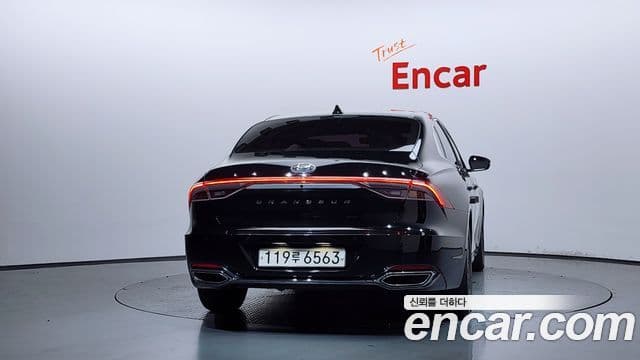 Hyundai The New Grandeur IG 3