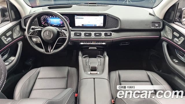 Mercedes-Benz GLE-Class W167 4