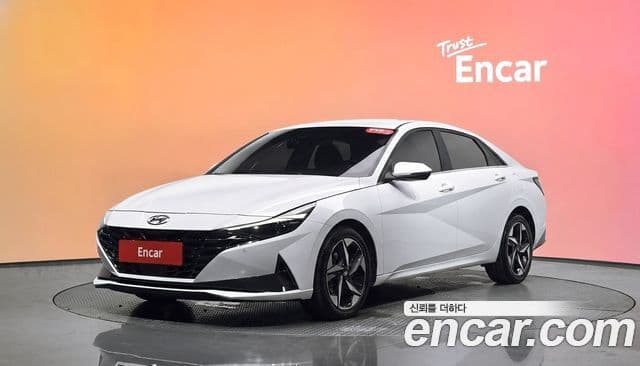 Hyundai Avante (CN7) 1