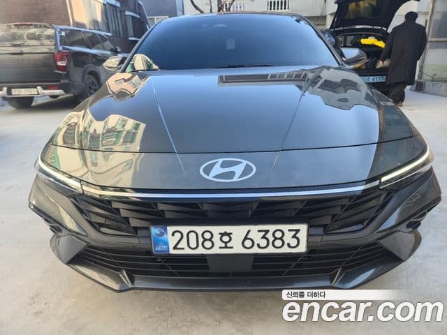 Hyundai The New Avante (CN7) 1