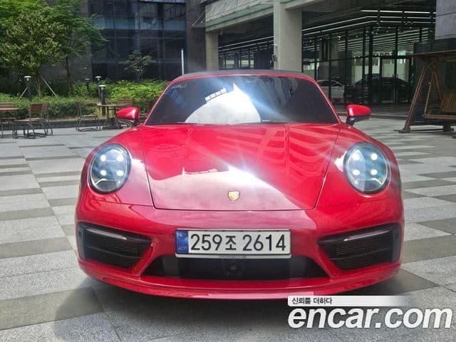 Porsche 911 (992) 3