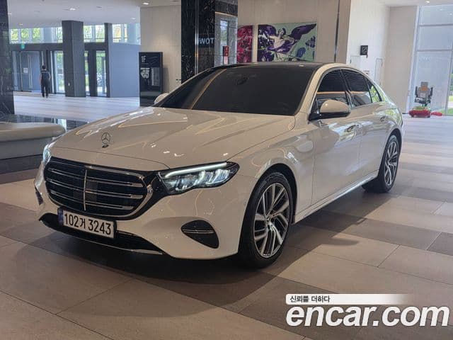 Mercedes-Benz E-Class W214