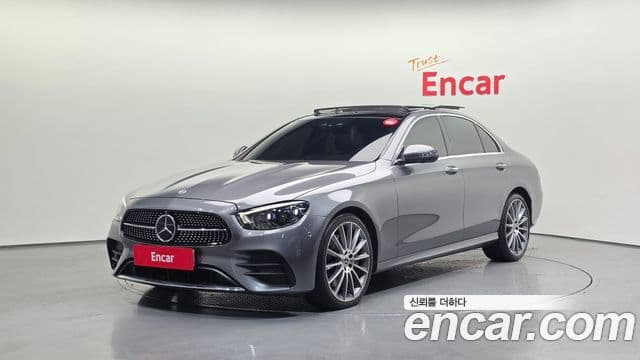 Mercedes-Benz E-Class W213 1