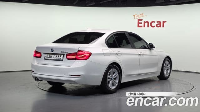 BMW 3 Series (F30) 2