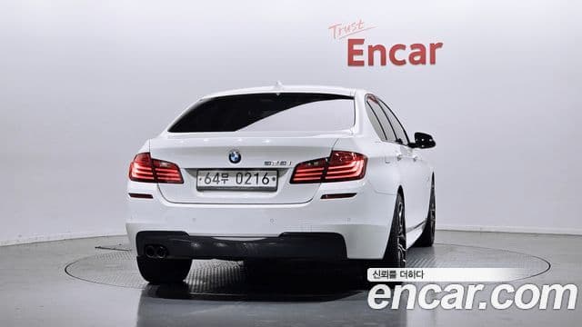 BMW 5 Series (F10) 3