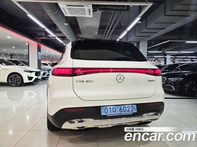 Mercedes-Benz EQS SUV X296 3