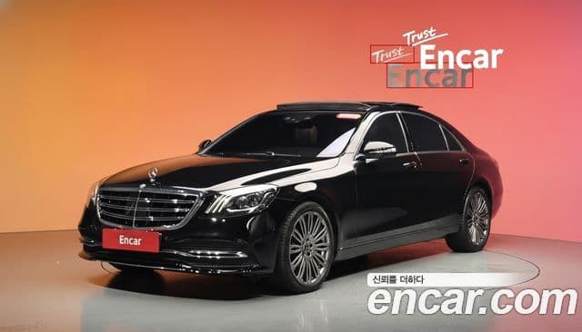 Mercedes-Benz S-Class W222