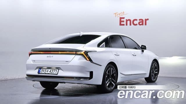 Kia The New K8 Hybrid 2